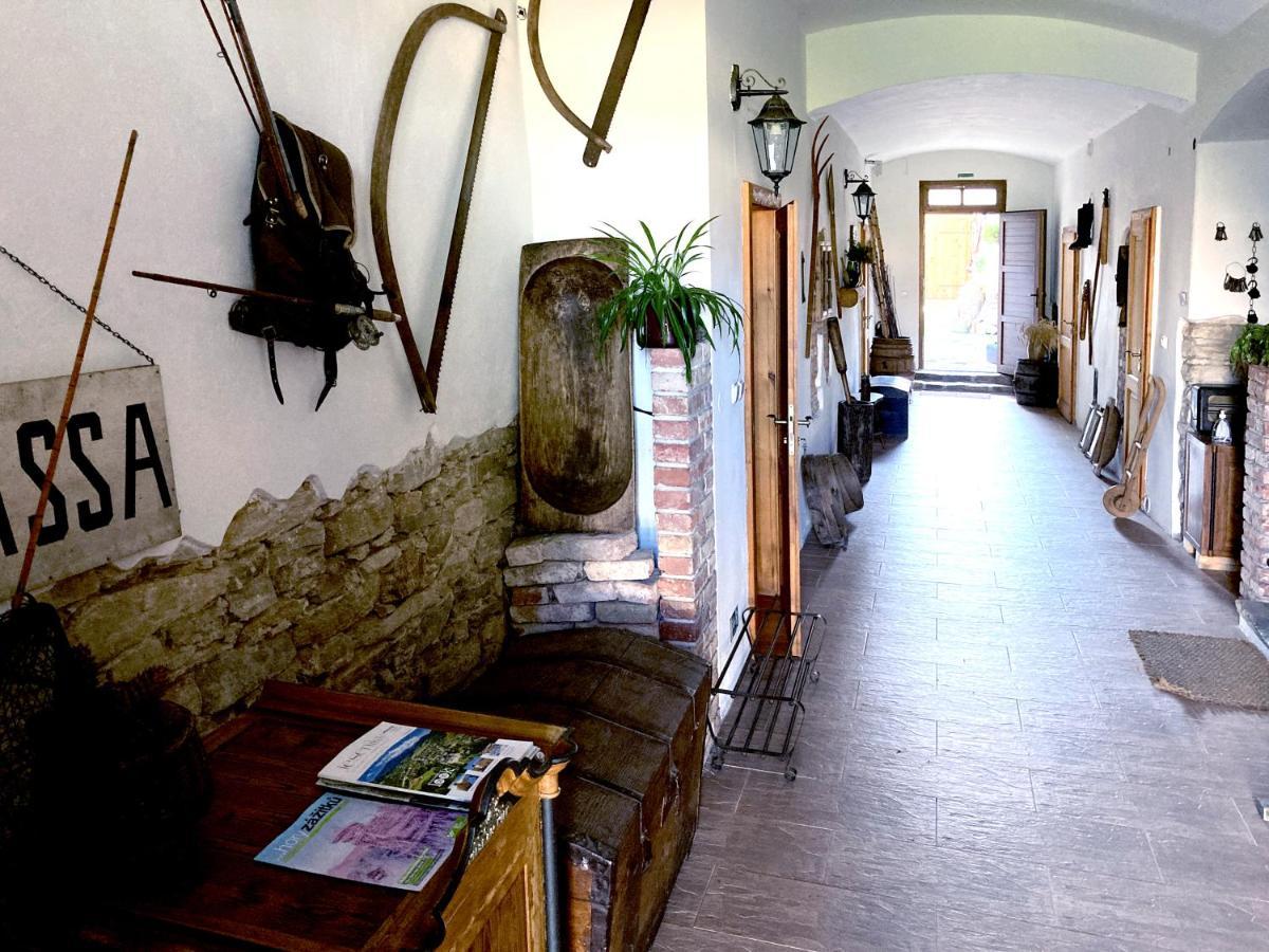 Apartmany Tones Hanušovice Zewnętrze zdjęcie